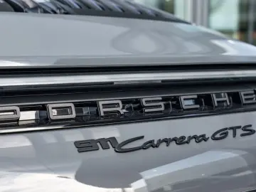 PORSCHE 992 911 Carrera GTS InnoDrive BOSE Sitzbelüftung