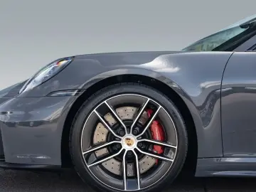 PORSCHE 992 911 Carrera GTS InnoDrive BOSE Sitzbelüftung