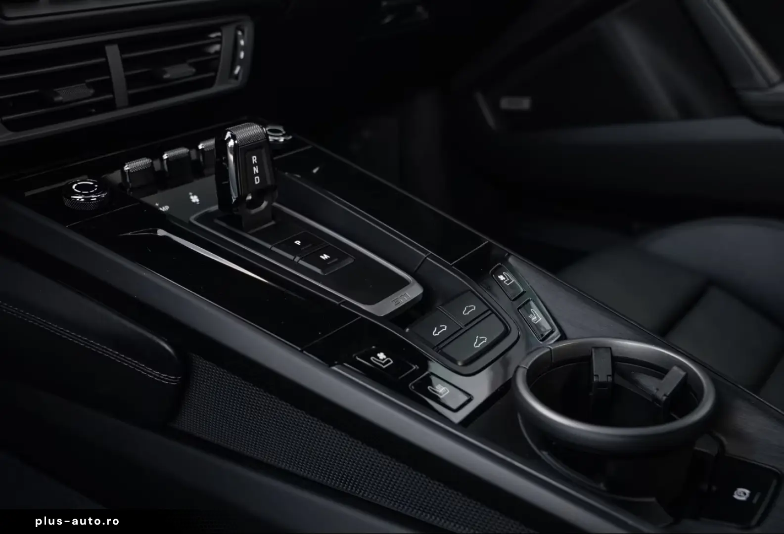 PORSCHE 992 911 Carrera GTS InnoDrive BOSE Sitzbelüftung