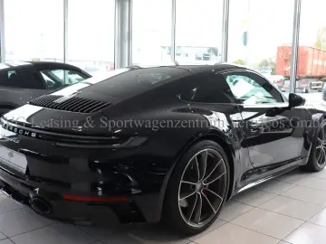 PORSCHE 992 911 Carrera 4S SportDesign HA-Lenkung SAGA