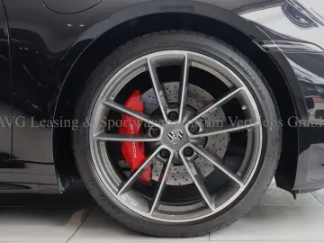 PORSCHE 992 911 Carrera 4S SportDesign HA-Lenkung SAGA