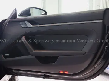 PORSCHE 992 911 Carrera 4S SportDesign HA-Lenkung SAGA