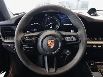 PORSCHE 992 911 Carrera 4S SportDesign HA-Lenkung SAGA