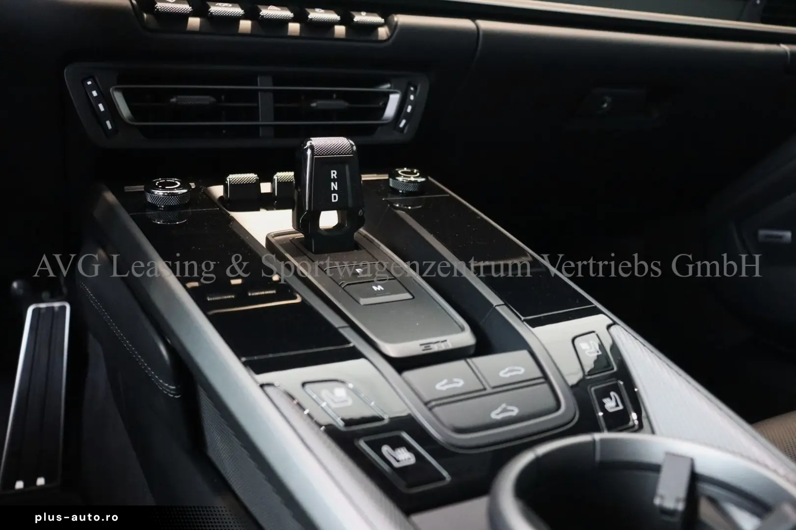 PORSCHE 992 911 Carrera 4S SportDesign HA-Lenkung SAGA