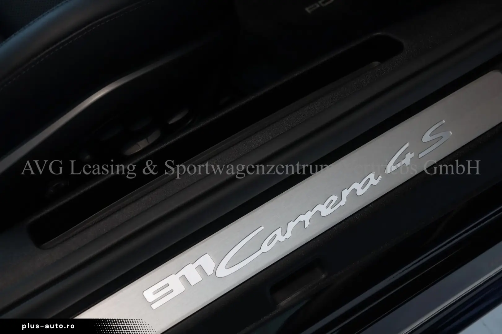 PORSCHE 992 911 Carrera 4S SportDesign HA-Lenkung SAGA