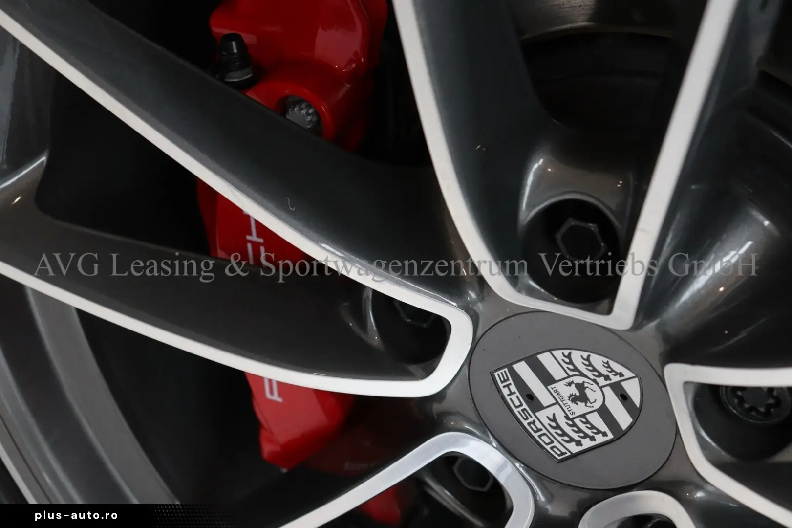 PORSCHE 992 911 Carrera 4S SportDesign HA-Lenkung SAGA