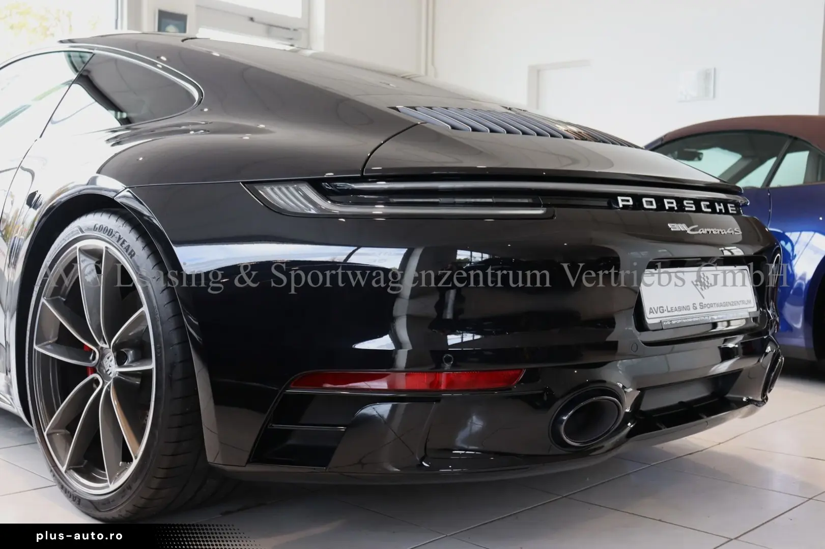 PORSCHE 992 911 Carrera 4S SportDesign HA-Lenkung SAGA
