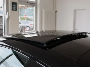 PORSCHE 992 911 Carrera 4S SportDesign HA-Lenkung SAGA