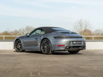 PORSCHE 911 Cabrio 3.0 Carrera