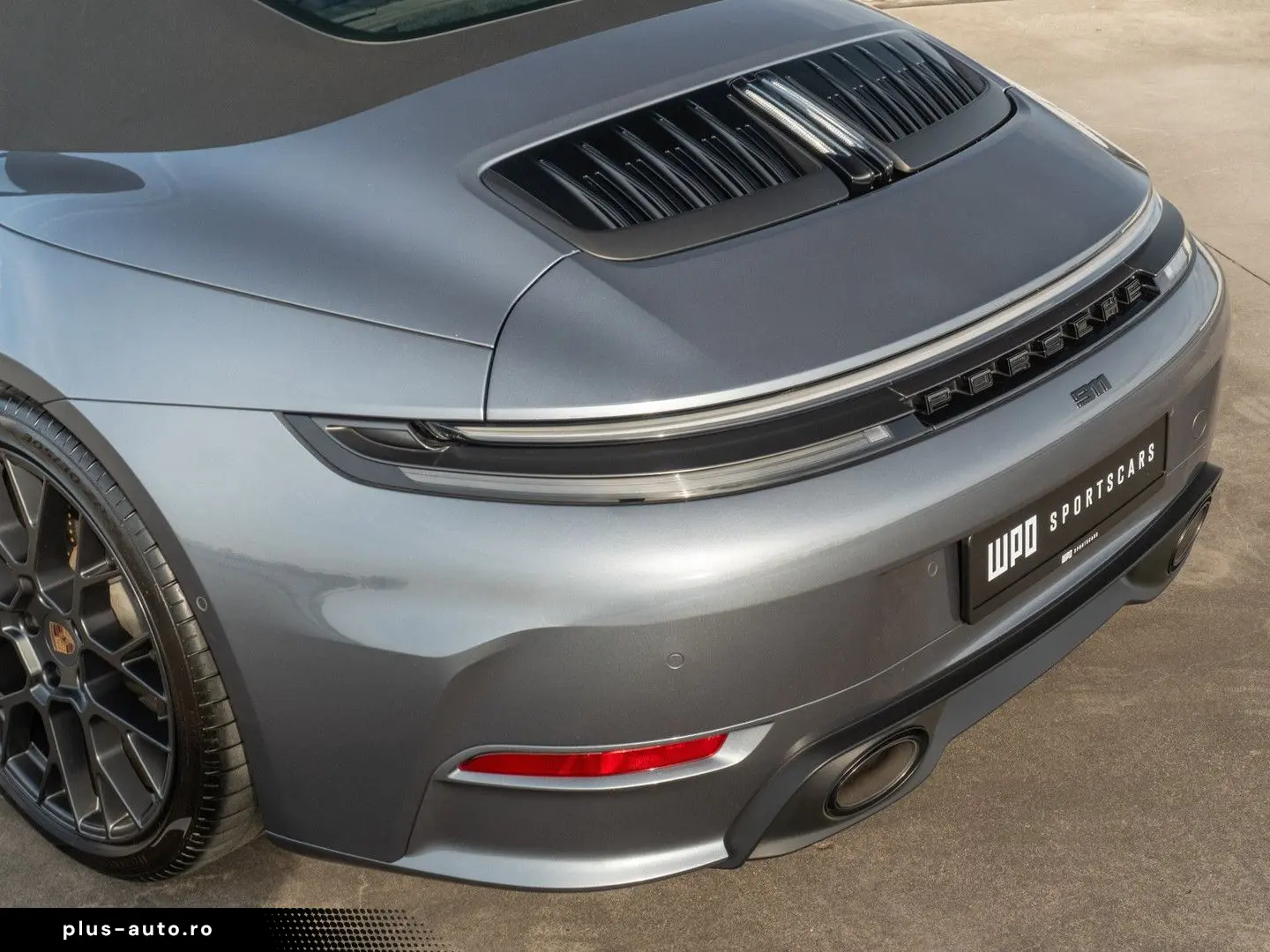 PORSCHE 911 Cabrio 3.0 Carrera