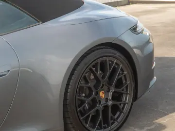 PORSCHE 911 Cabrio 3.0 Carrera