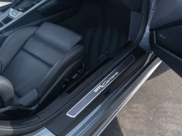 PORSCHE 911 Cabrio 3.0 Carrera