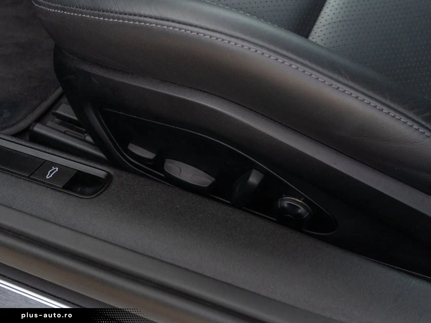 PORSCHE 911 Cabrio 3.0 Carrera