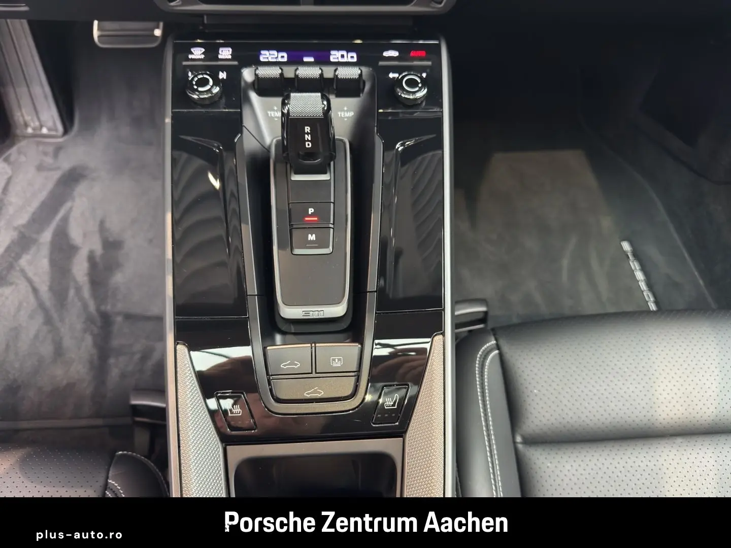 PORSCHE 992 911 Carrera Sportabgas Surround-View BOSE