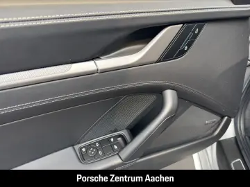 PORSCHE 992 911 Carrera Sportabgas Surround-View BOSE