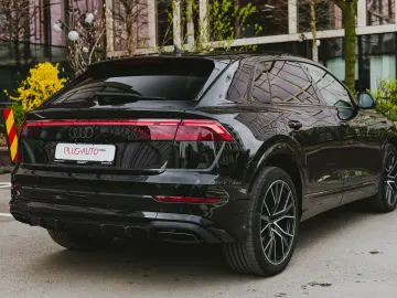 Audi Q8 60 TFSI e quattro S-line Garantie 3 ani