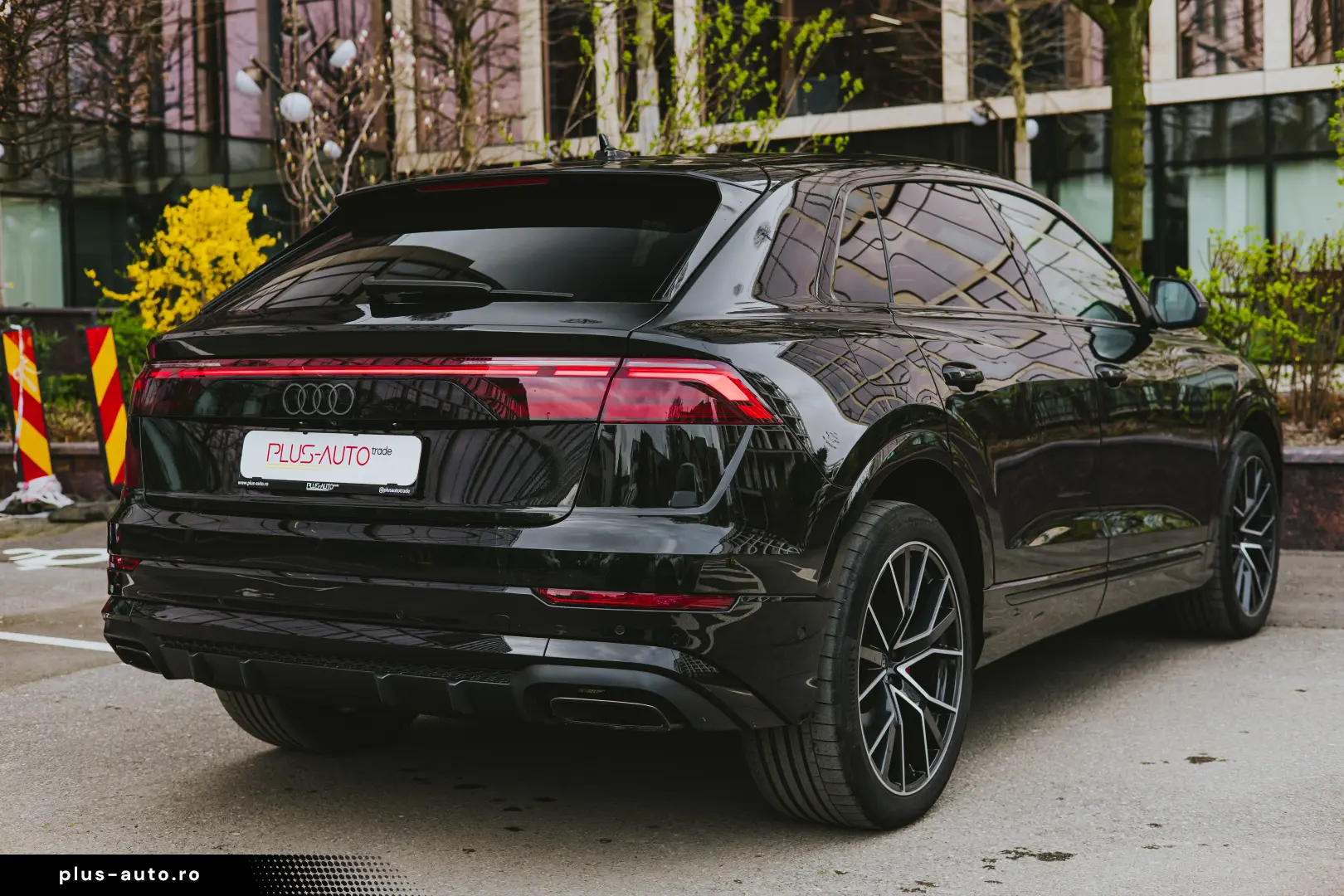 Audi Q8 60 TFSI e quattro S-line Garantie 3 ani