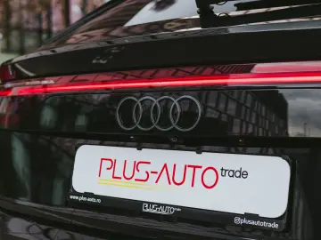 Audi Q8 60 TFSI e quattro S-line Garantie 3 ani