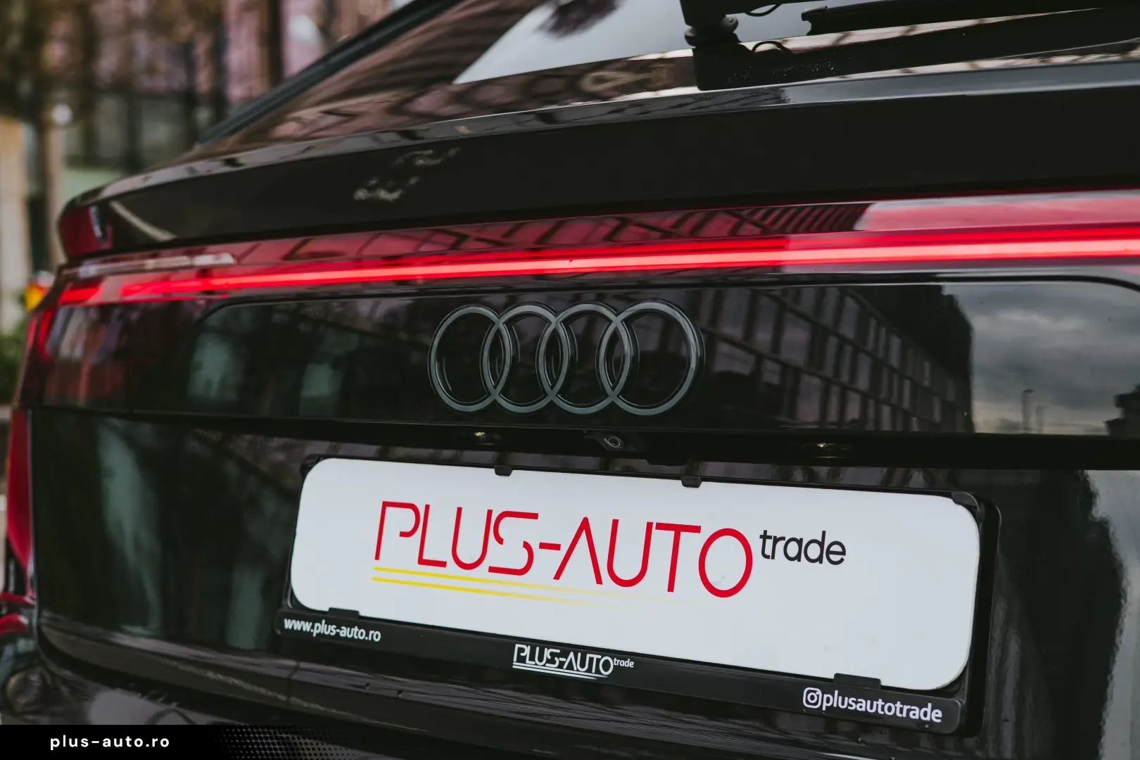Audi Q8 60 TFSI e quattro S-line Garantie 3 ani