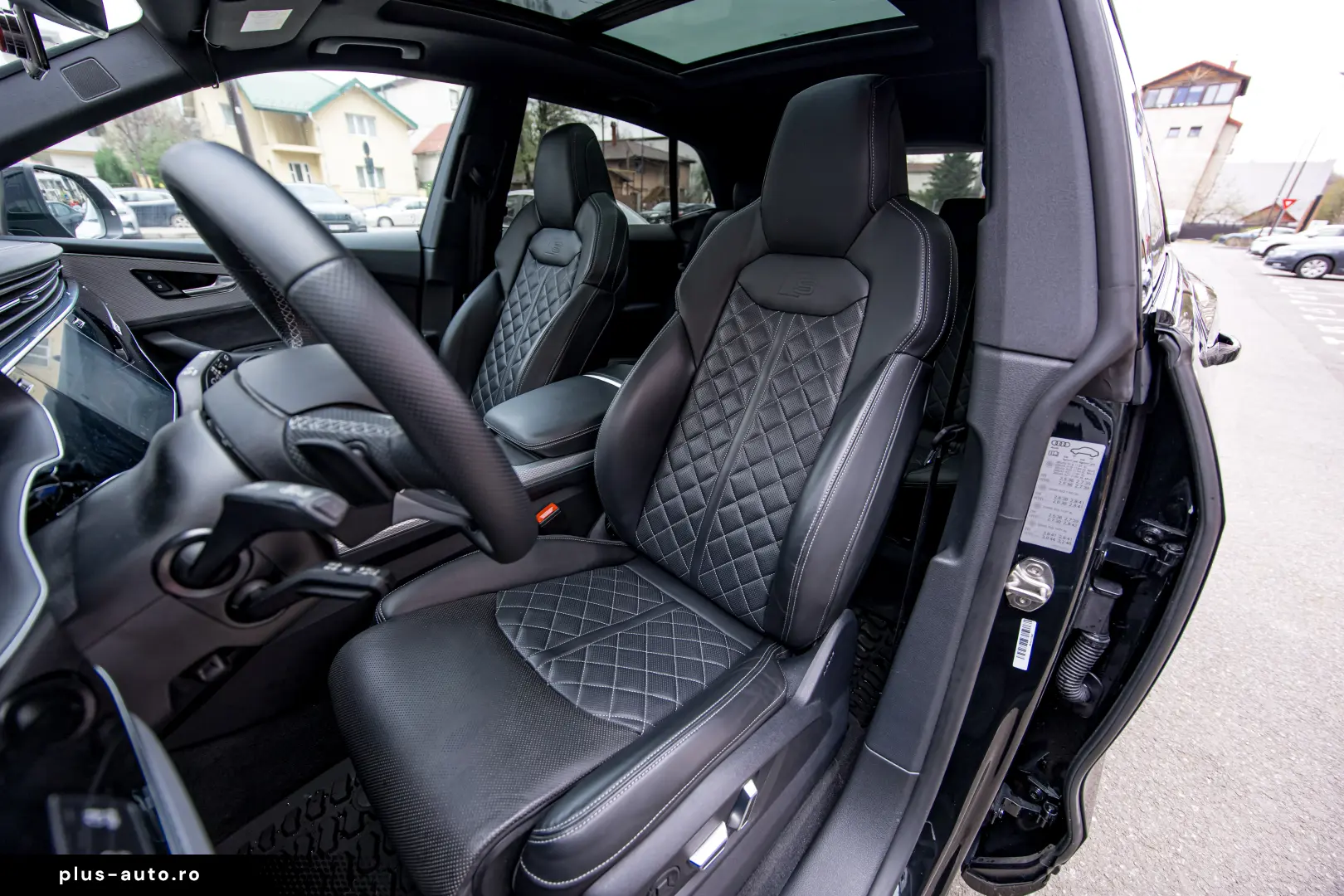 Audi Q8 60 TFSI e quattro S-line Garantie 3 ani