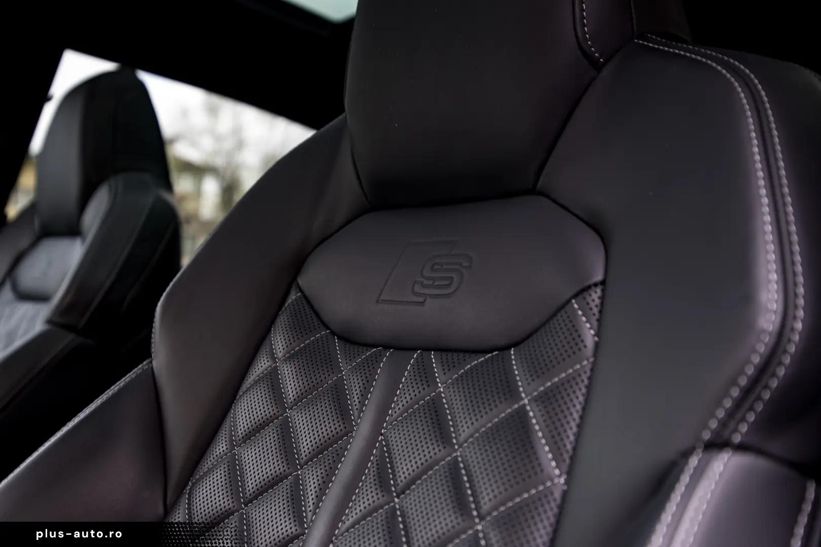 Audi Q8 60 TFSI e quattro S-line Garantie 3 ani