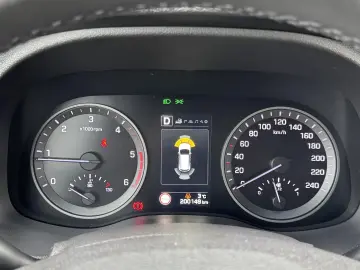 HYUNDAI TUCSON 2.0 crdi   4x4   Cutie Automata   Premium