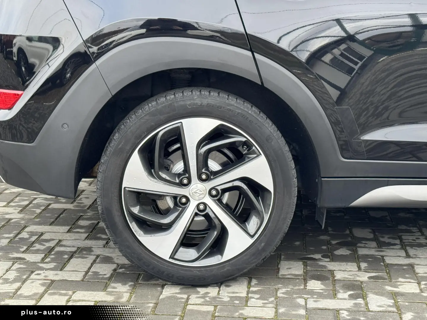 HYUNDAI TUCSON 2.0 crdi   4x4   Cutie Automata   Premium