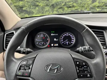 HYUNDAI TUCSON 2.0 crdi   4x4   Cutie Automata   Premium