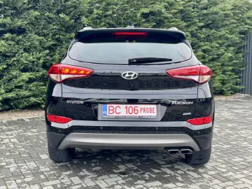 HYUNDAI TUCSON 2.0 crdi   4x4   Cutie Automata   Premium