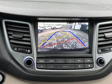 HYUNDAI TUCSON 2.0 crdi   4x4   Cutie Automata   Premium