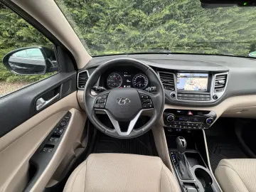 HYUNDAI TUCSON 2.0 crdi   4x4   Cutie Automata   Premium