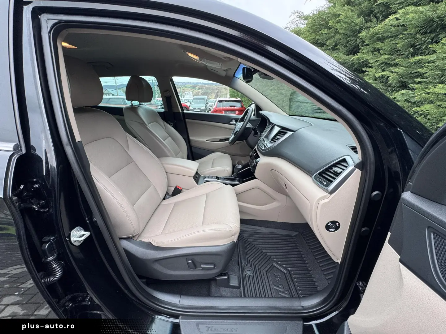 HYUNDAI TUCSON 2.0 crdi   4x4   Cutie Automata   Premium