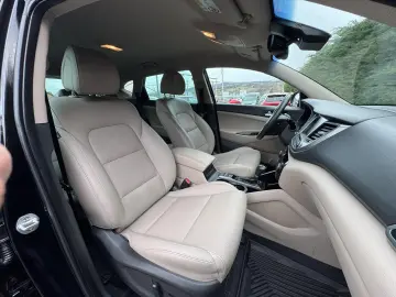 HYUNDAI TUCSON 2.0 crdi   4x4   Cutie Automata   Premium