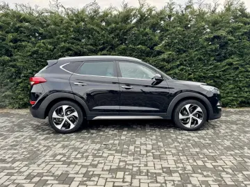 HYUNDAI TUCSON 2.0 crdi   4x4   Cutie Automata   Premium