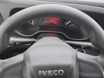 Iveco Daily 35-160 box 4.9m  impecabil  cash leasing