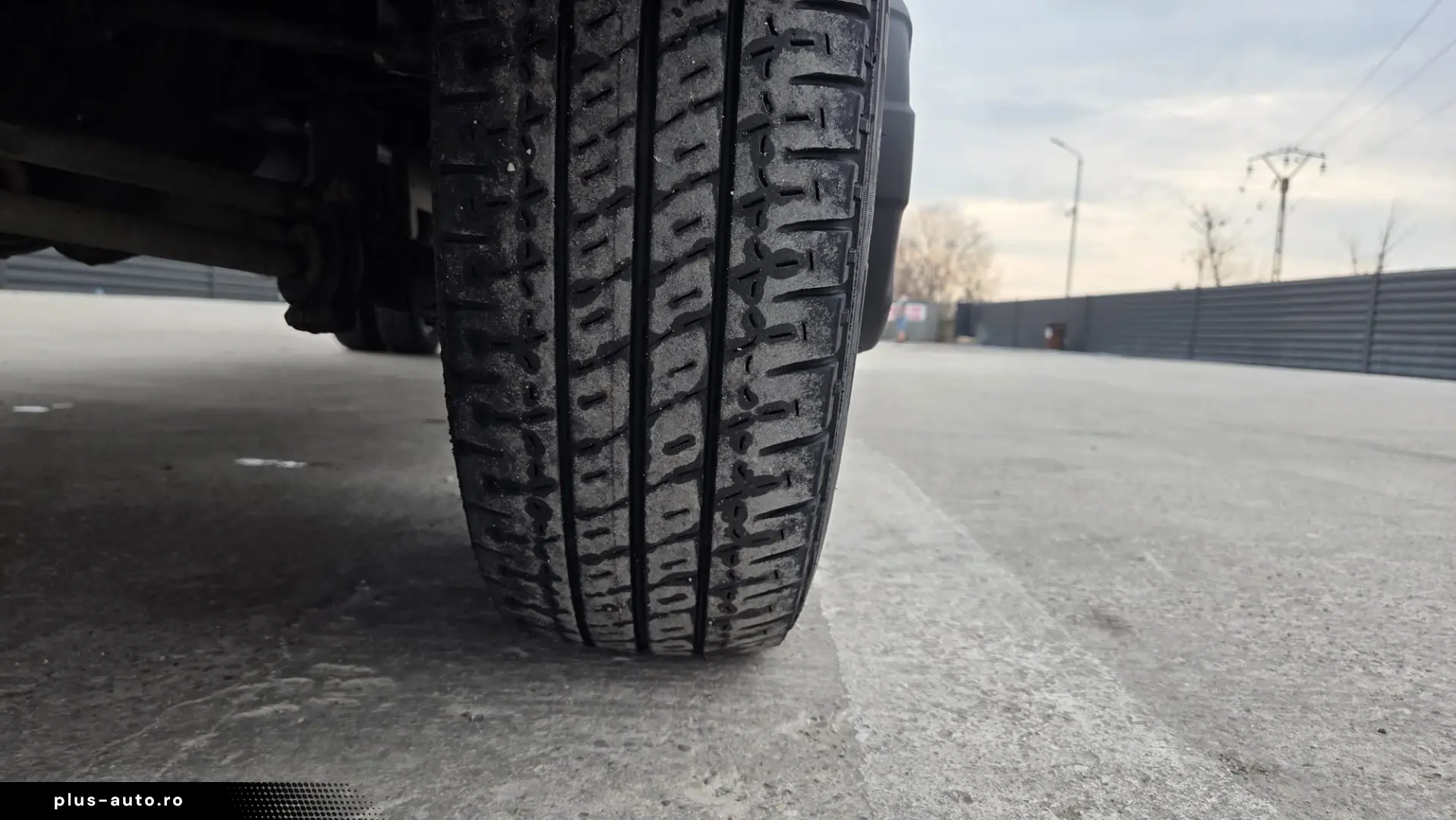 Iveco Daily 35-160 box 4.9m  impecabil  cash leasing