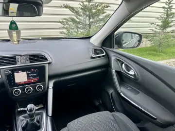 Renault Kadjar 2019 103.000km 1 33 benzina Rate Garantie