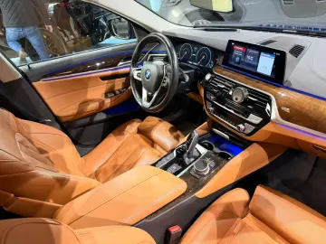 BMW 530e Luxury Line iPerformance