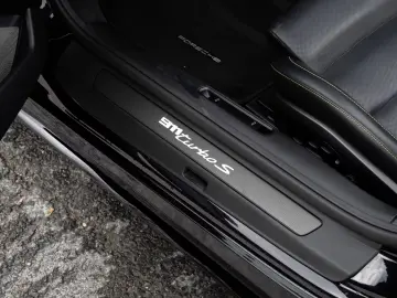 Porsche 992 911 Turbo S Cabriolet LED Matrix Sport Exhaust