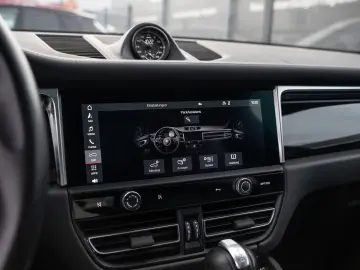 Porsche Macan S Sport Chrono Package Auxiliary Heater BOSE