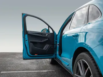 Porsche Macan S Sport Chrono Package Auxiliary Heater BOSE