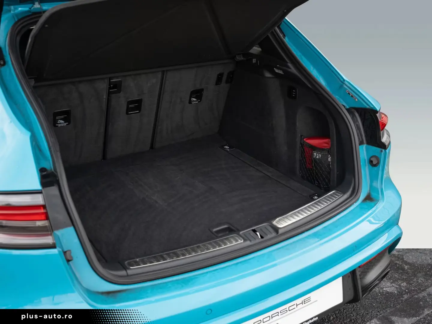 Porsche Macan S Sport Chrono Package Auxiliary Heater BOSE