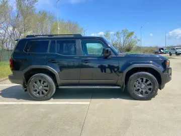 Toyota Land Cruiser 2.8l D-4D 204 CP A T 7 locuri Executive