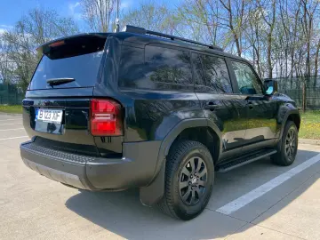 Toyota Land Cruiser 2.8l D-4D 204 CP A T 7 locuri Executive