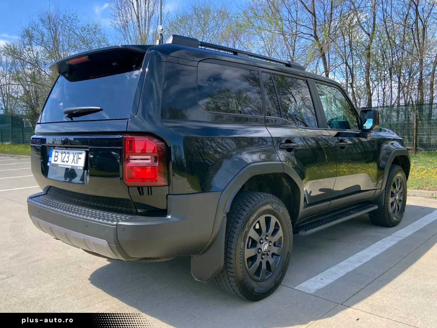 Toyota Land Cruiser 2.8l D-4D 204 CP A T 7 locuri Executive