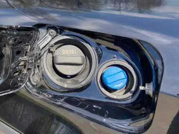 Toyota Land Cruiser 2.8l D-4D 204 CP A T 7 locuri Executive