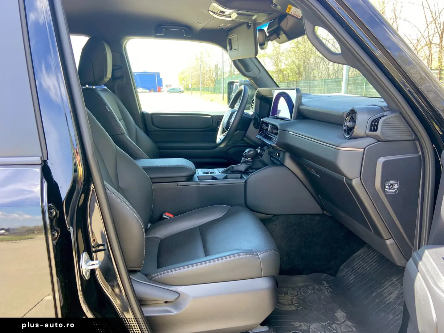 Toyota Land Cruiser 2.8l D-4D 204 CP A T 7 locuri Executive