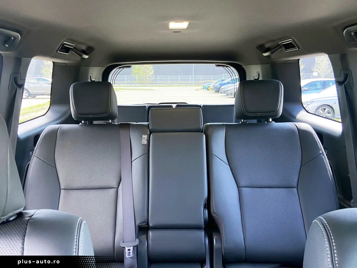 Toyota Land Cruiser 2.8l D-4D 204 CP A T 7 locuri Executive