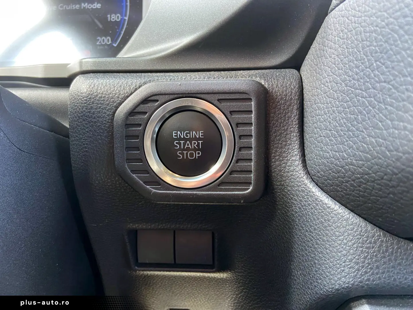 Toyota Land Cruiser 2.8l D-4D 204 CP A T 7 locuri Executive