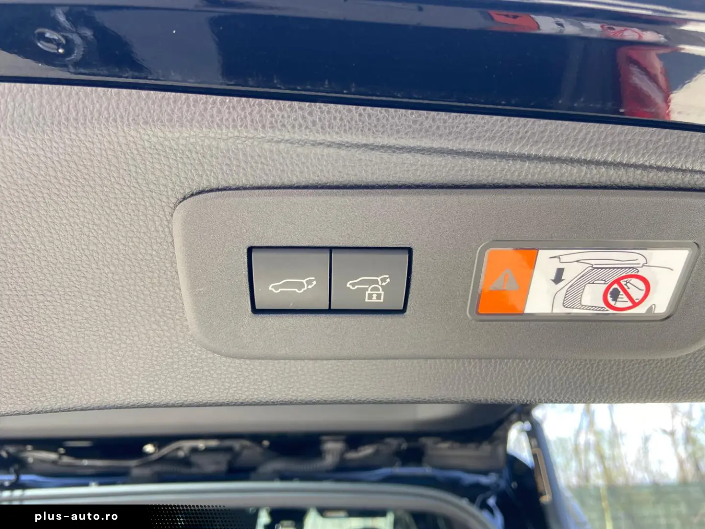 Toyota Land Cruiser 2.8l D-4D 204 CP A T 7 locuri Executive